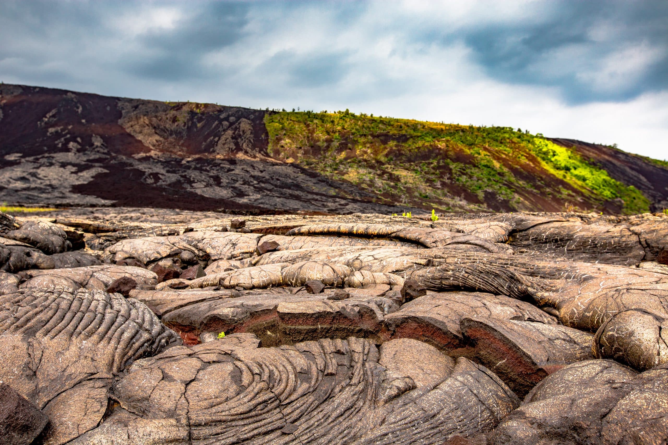 best time to visit hawaii volcanoes national park