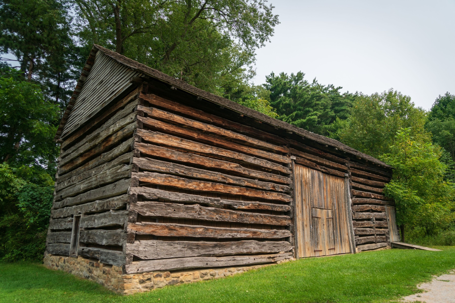 weathered barn cuyahoga